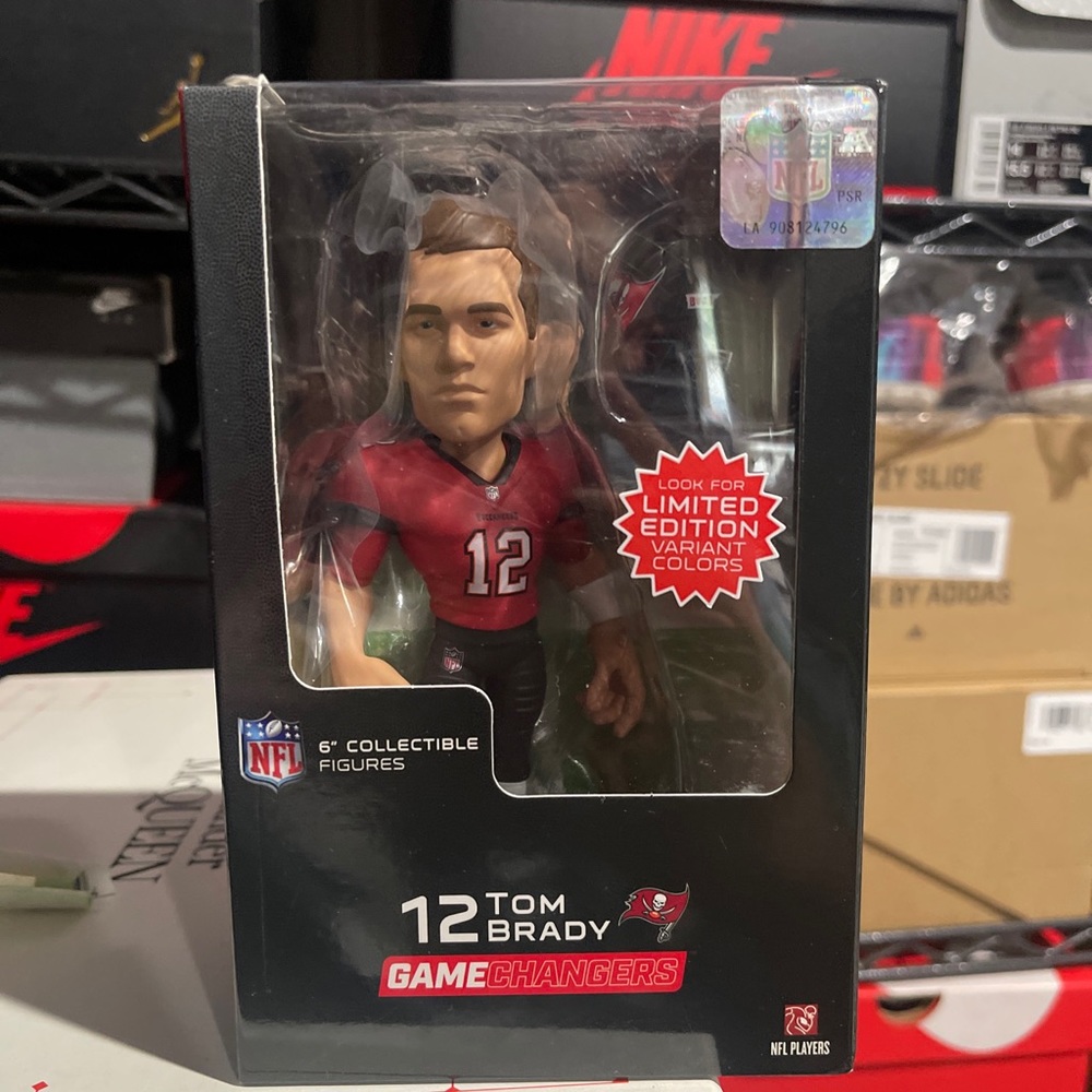 Tom Brady #12 Tampa Bay Buccaneers NFL Game Changers 6" Collectible Figure New.